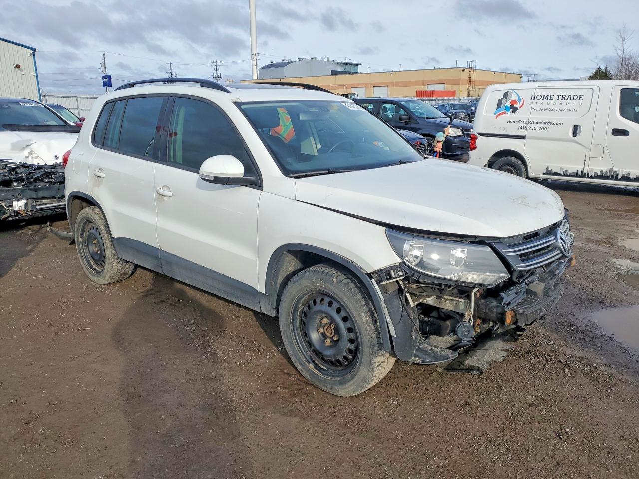 2016 Volkswagen Tiguan - Image 4