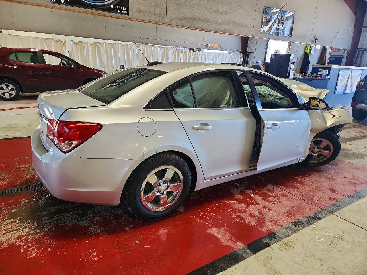 2015 Chevrolet Cruze Lt - Image 3