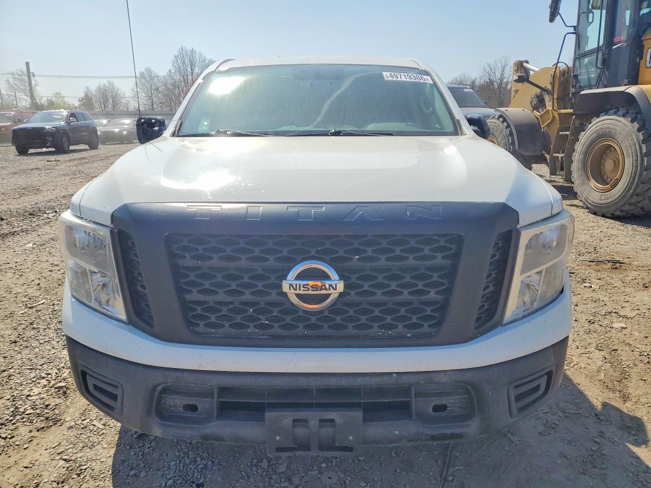 2017 Nissan Titan S - Фото 5