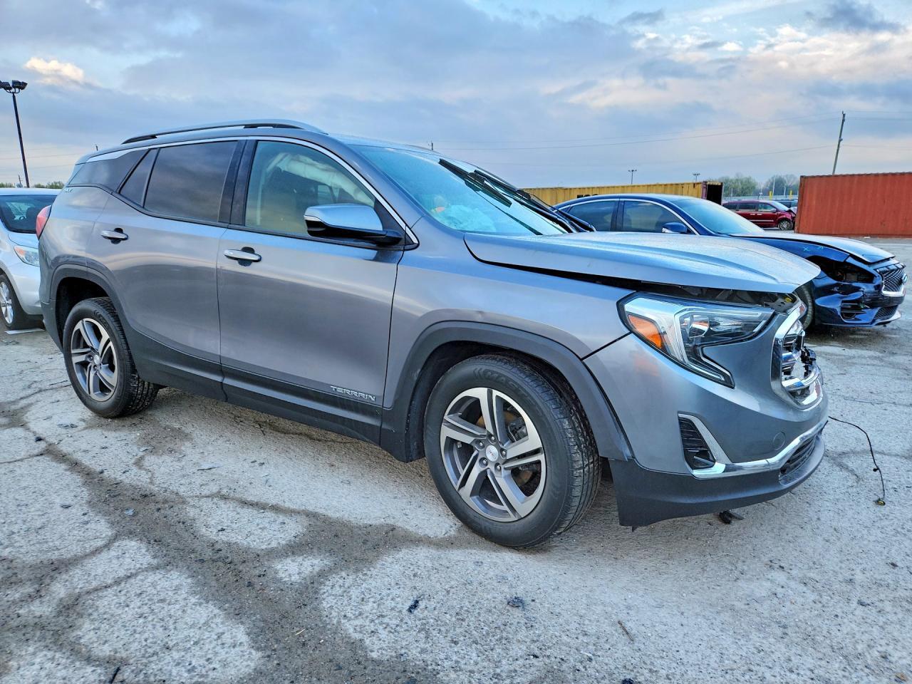 2018 GMC Terrain Slt - Image 4