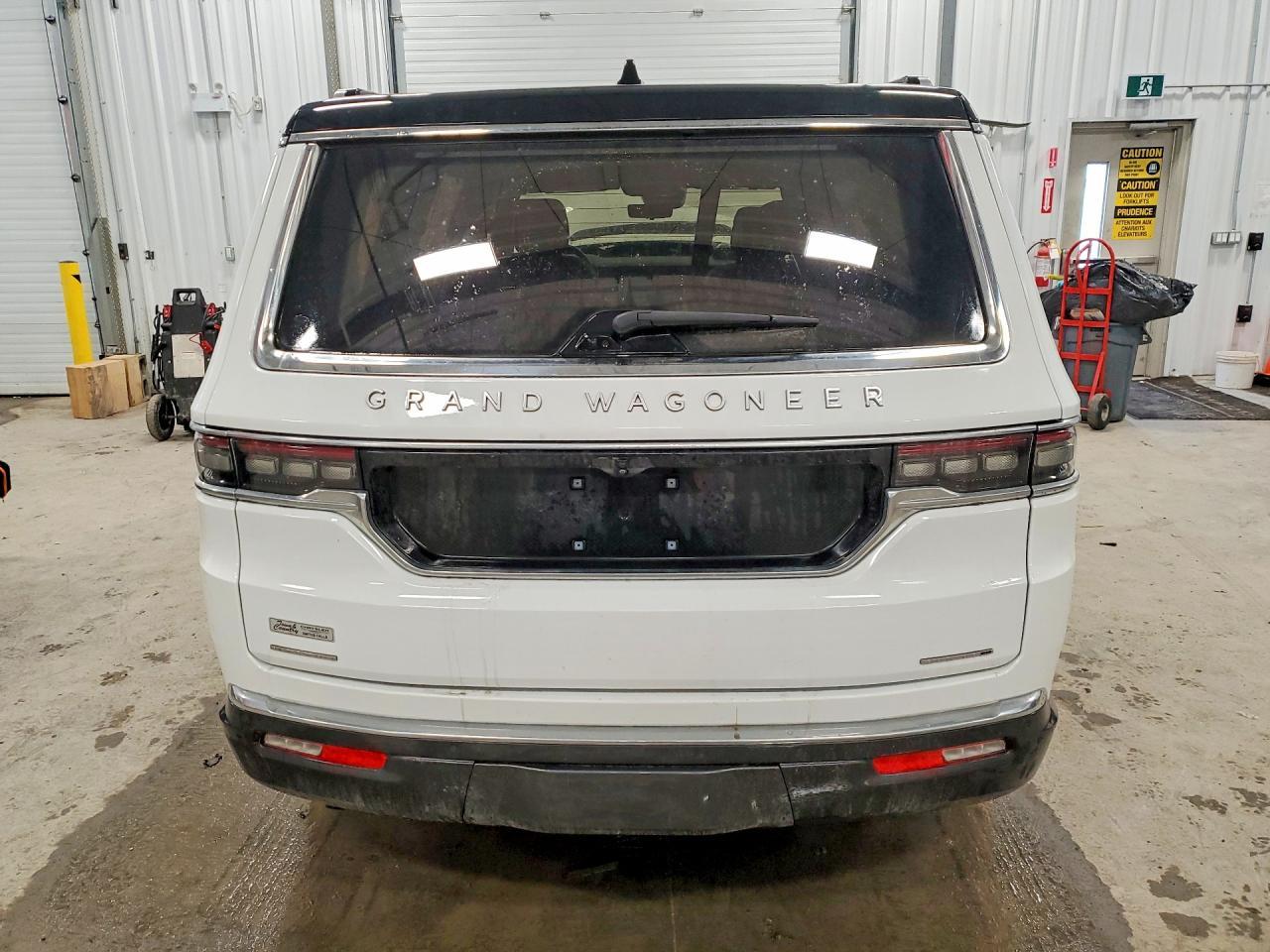 2022 Jeep Grand Wagoneer Series Iii - Фото 6