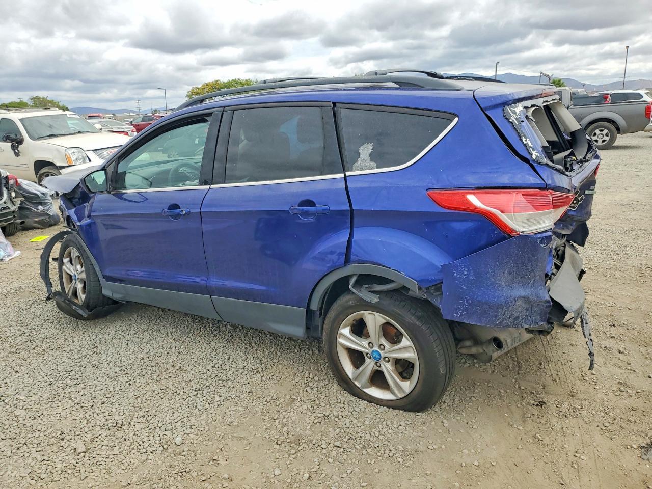 2013 Ford Escape Se - Фото 2