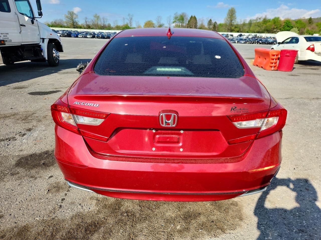 2018 Honda Accord Lx - Image 6