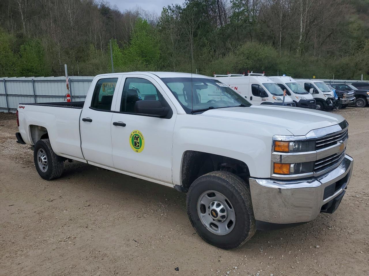 2015 Chevrolet Silverado K2500 Heavy Duty - Фото 4