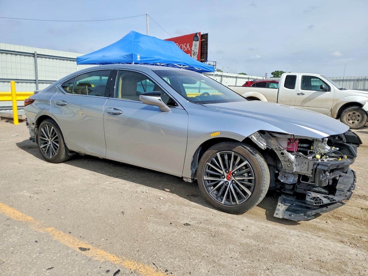 2024 Lexus Es 300H Base - Image 4
