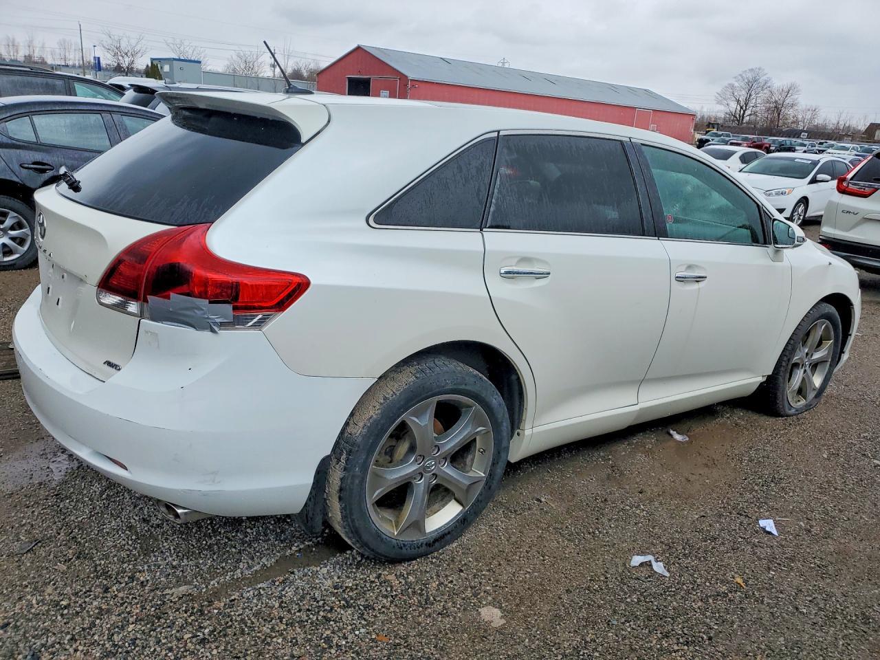 2013 Toyota Venza Le - Image 3