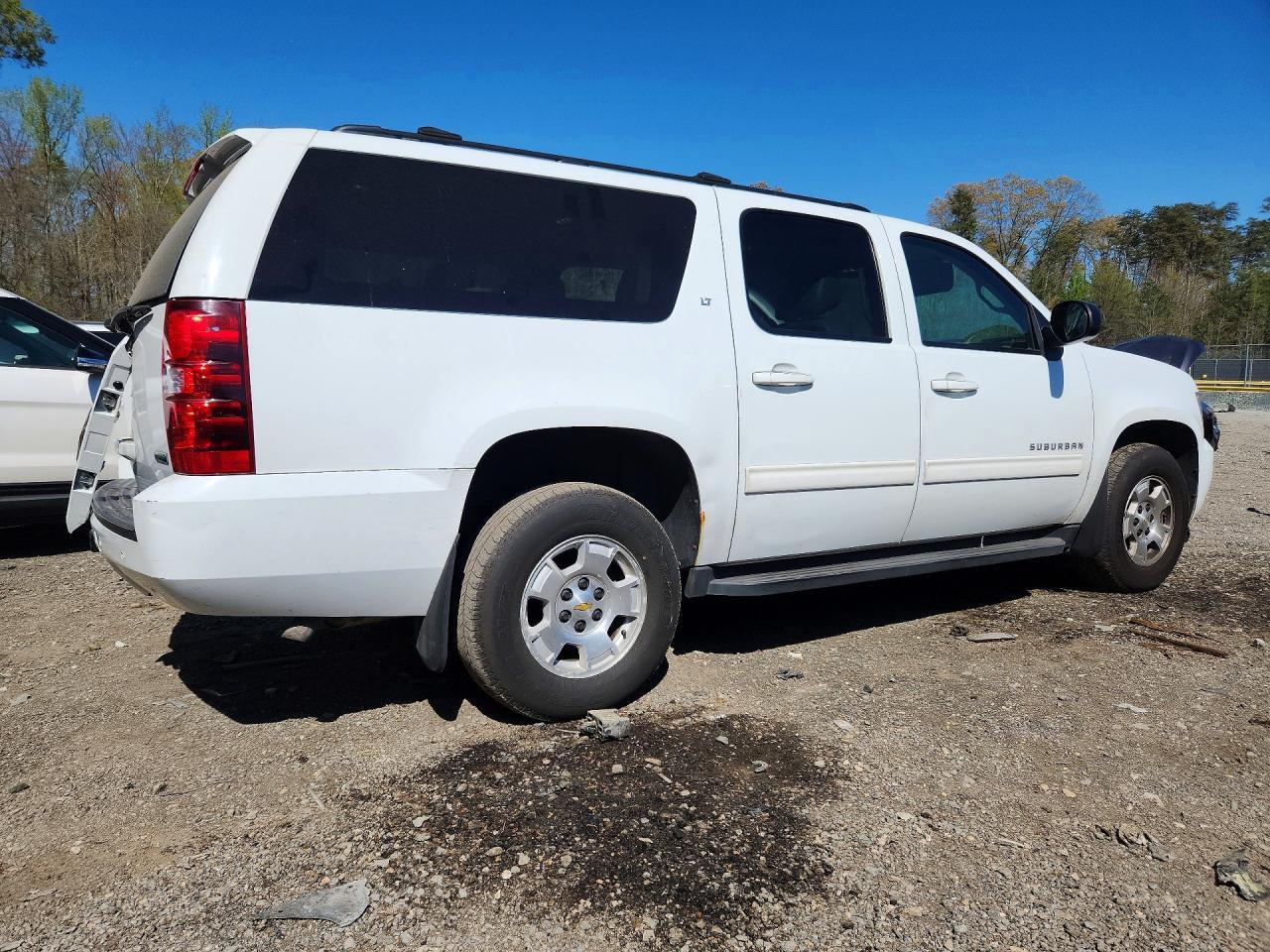 2011 Chevrolet Suburban K1500 Lt - Фото 3