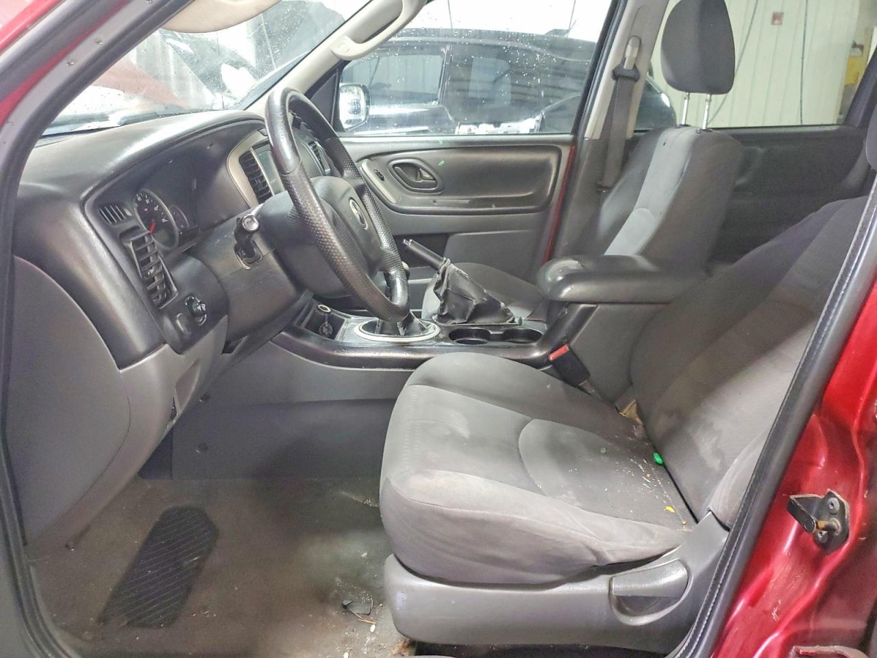 2005 Mazda Tribute I - Фото 7