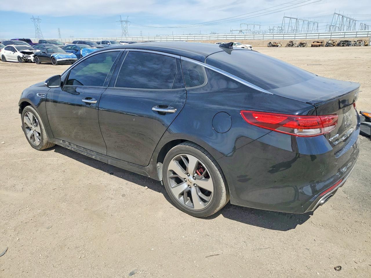 2017 Kia Optima - Image 2