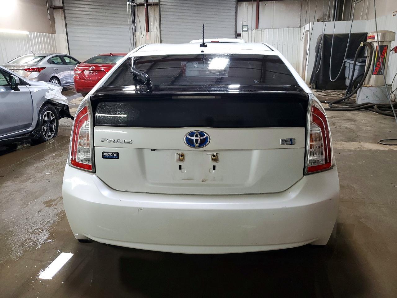 2015 Toyota Prius Persona Series - Фото 6