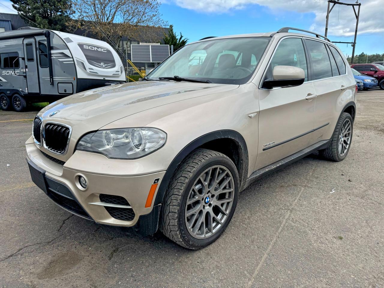 2013 BMW X5 xDrive50I - Фото 2