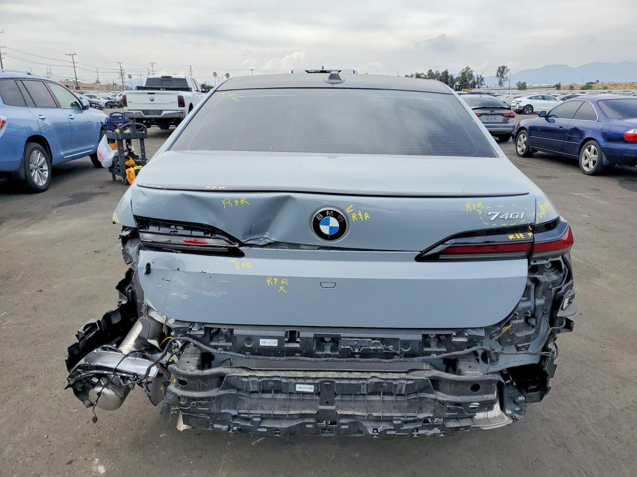 2024 BMW 740 I - Фото 6