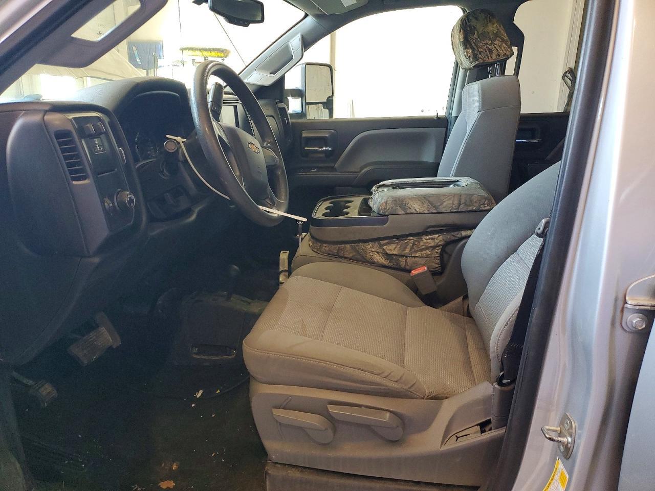 2018 Chevrolet Silverado K2500 Heavy Duty - Фото 7