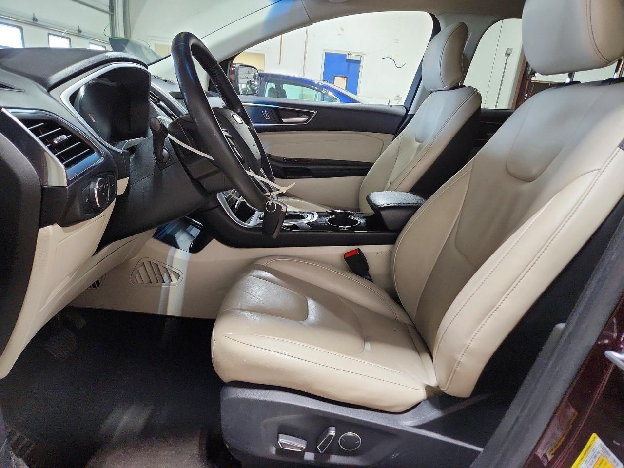2018 Ford Edge Titanium - Фото 7