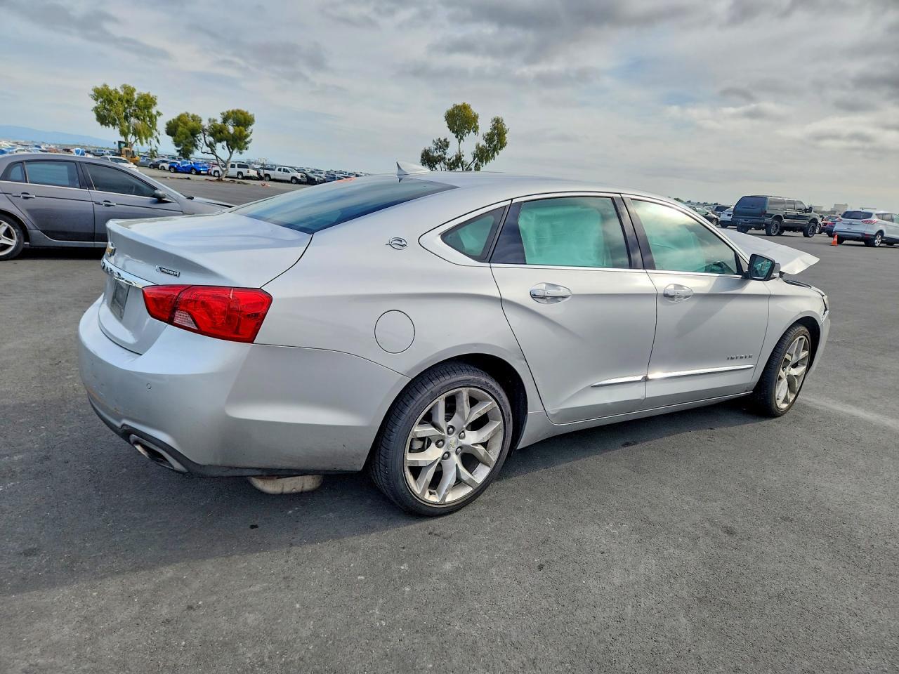 2019 Chevrolet Impala Premier - Фото 3