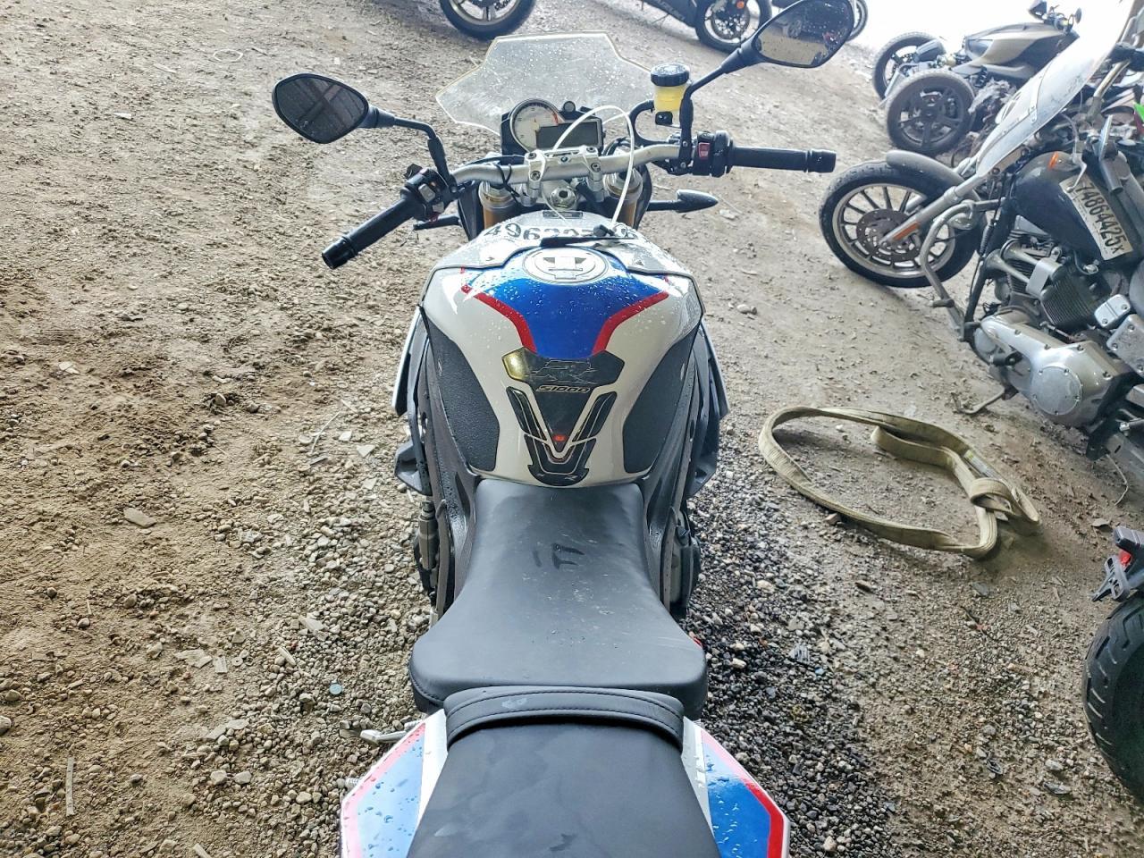 2018 BMW S 1000 R - Фото 6