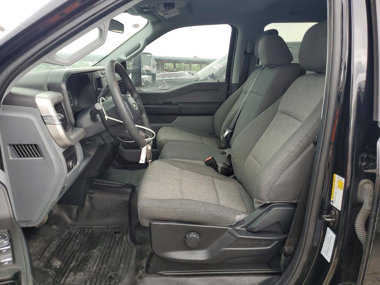 2024 Ford F250 Super Duty - Image 7