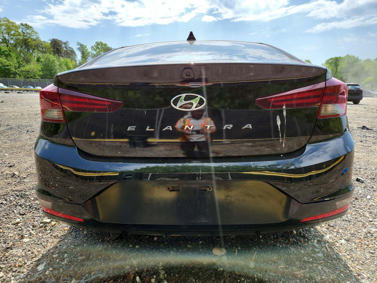 2020 Hyundai Elantra Sel - Image 6