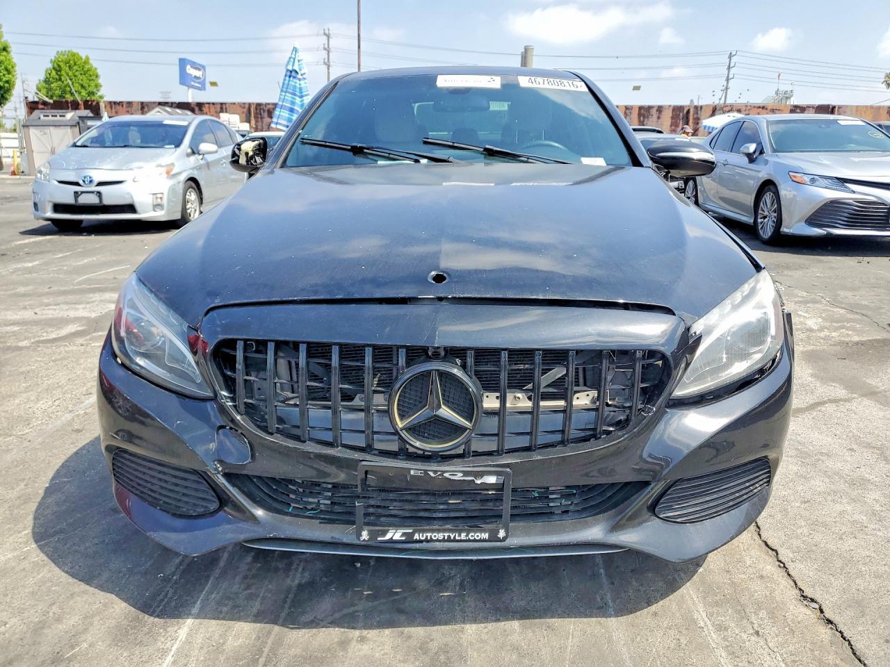 2015 Mercedes-Benz C 300 - Image 5