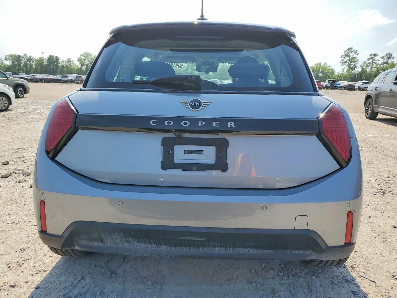 2025 Mini Cooper Base - Image 6
