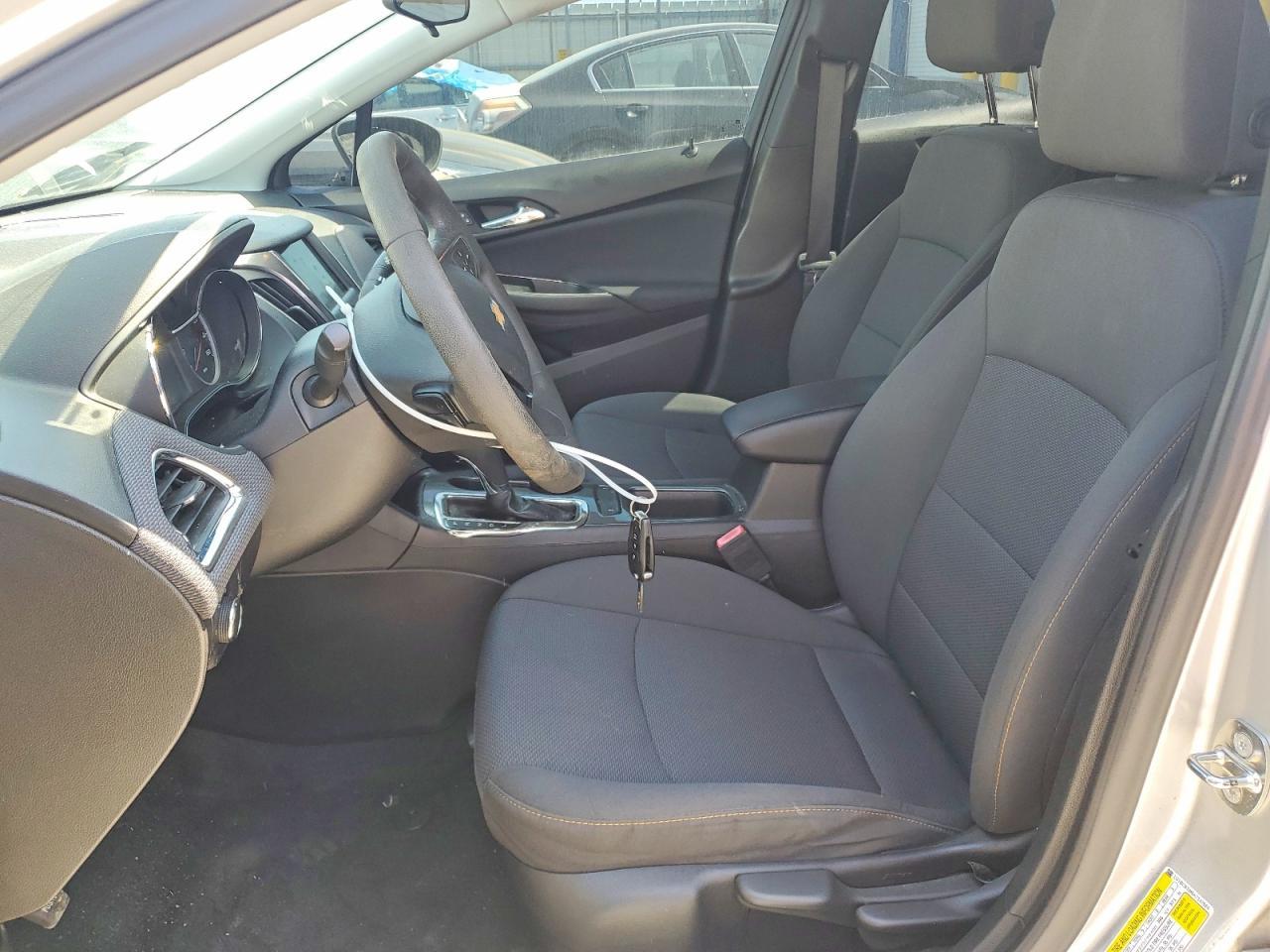 2019 Chevrolet Cruze Ls - Фото 7