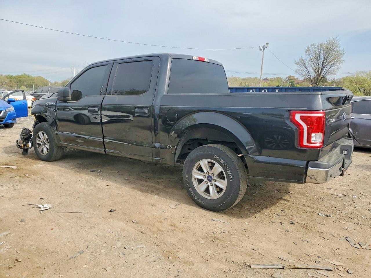 2015 Ford F150 Supercrew - Фото 2