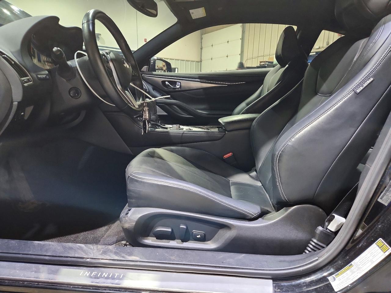 2018 Infiniti Q60 3.0T Luxe - Фото 7