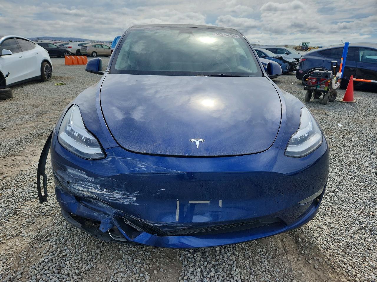 2022 Tesla Model Y - Image 5