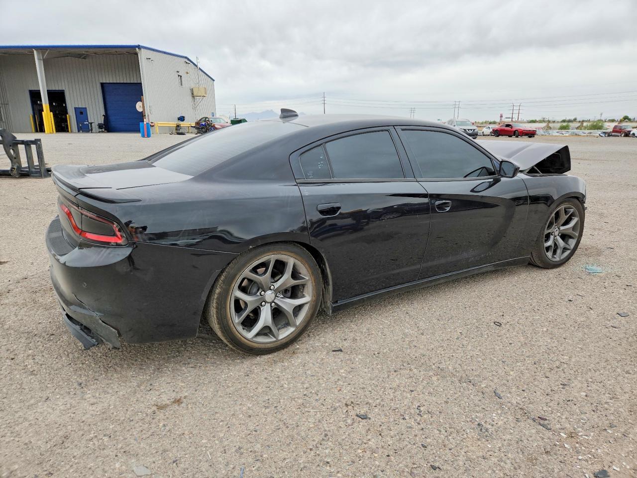 2016 Dodge Charger Sxt - Фото 3