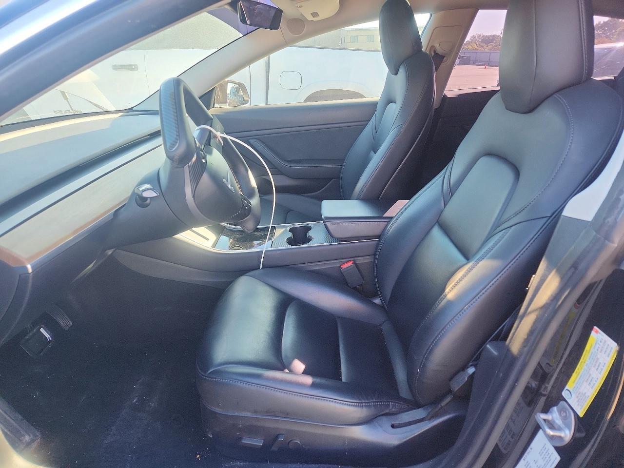 2019 Tesla Model 3 - Image 7