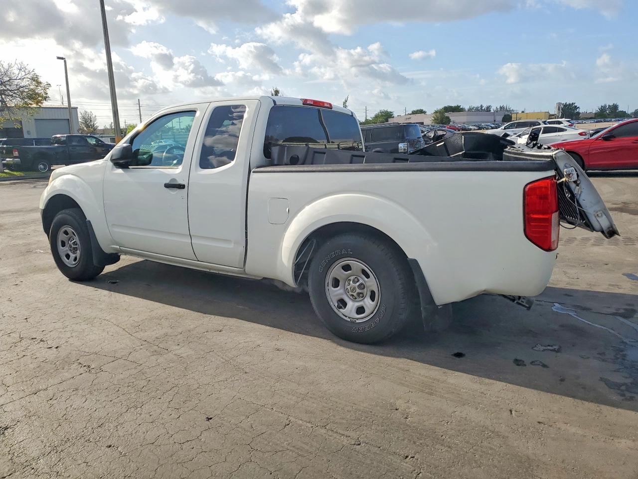 2018 Nissan Frontier S - Фото 3