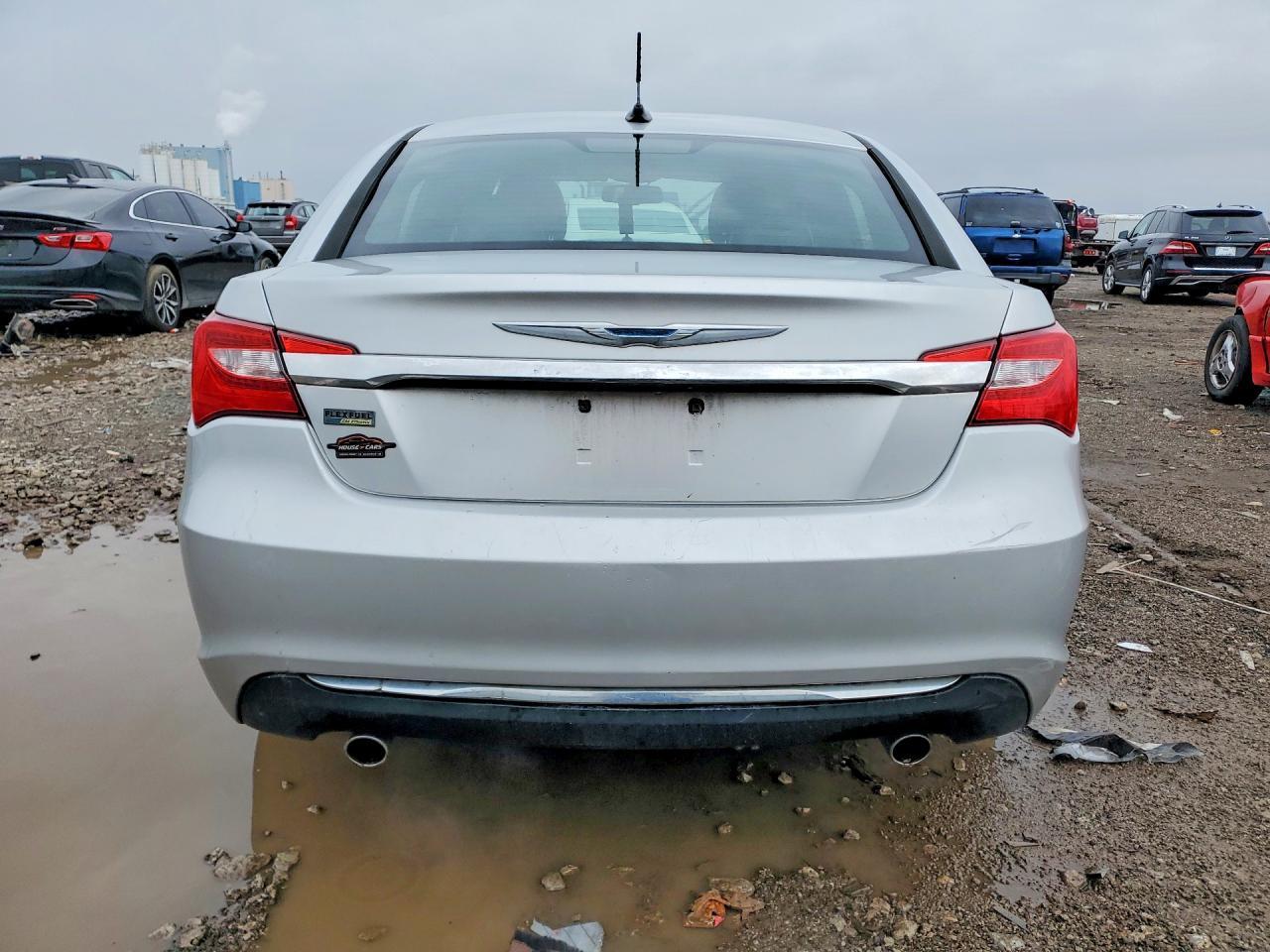 2012 Chrysler 200 Limited - Фото 6