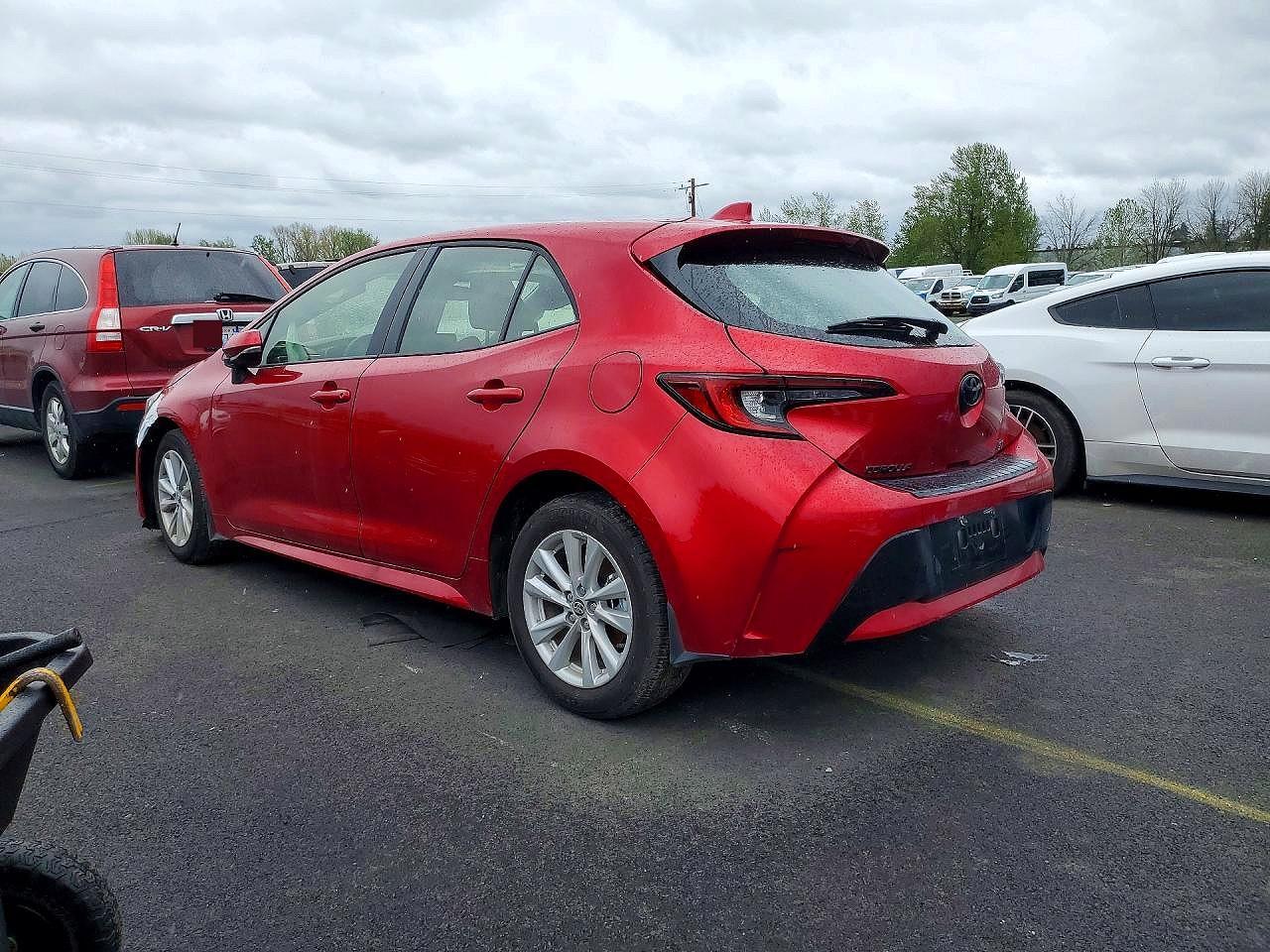 2025 Toyota Corolla Hatchback Se - Фото 2
