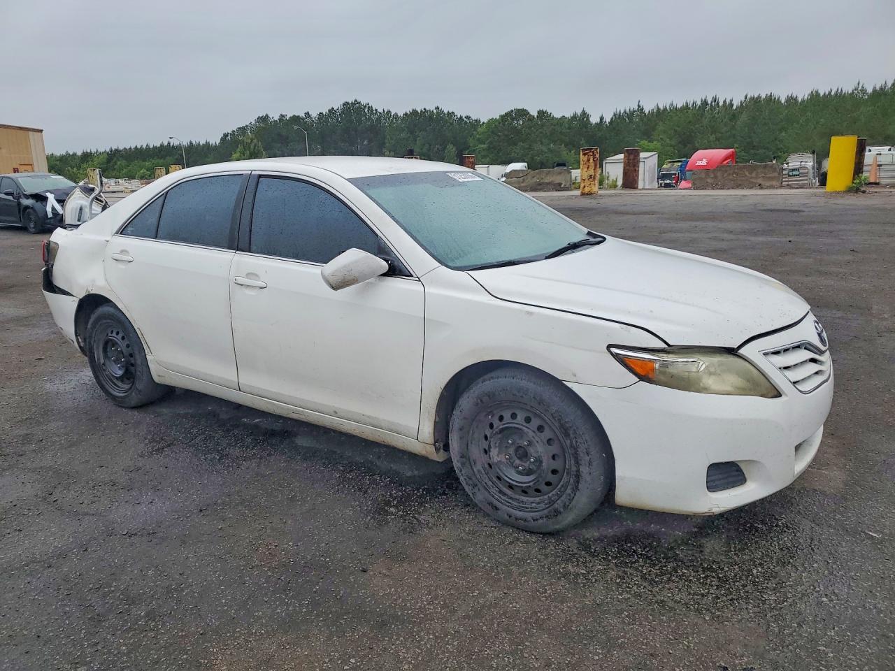2011 Toyota Camry Base - Фото 4