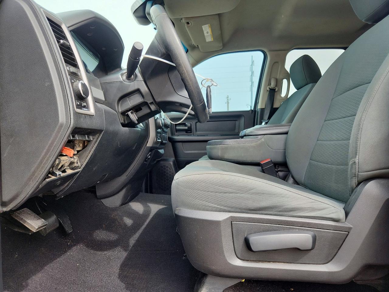 2016 Ram 1500 St - Image 7