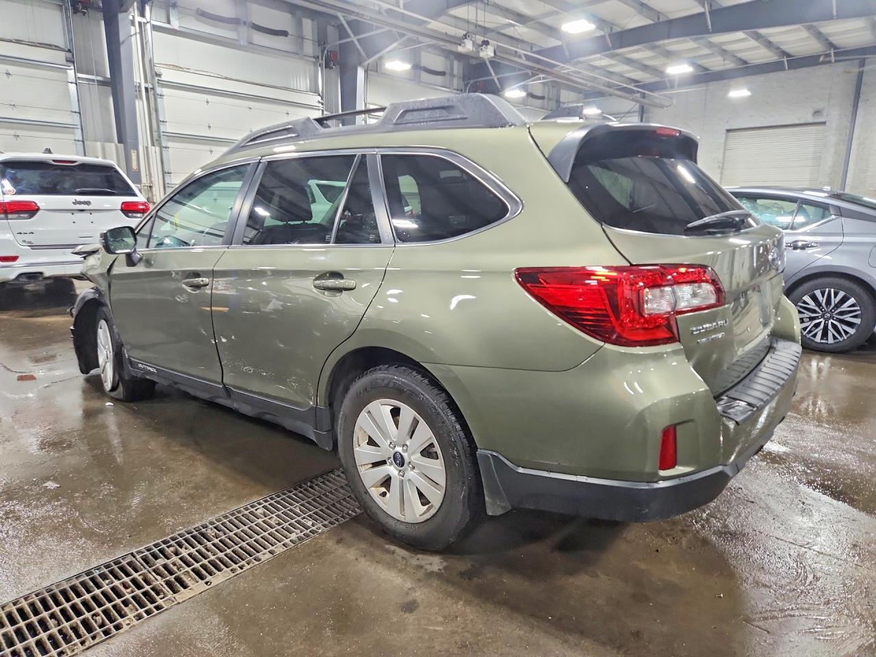 2016 Subaru Outback 2.5I Premium - Image 2