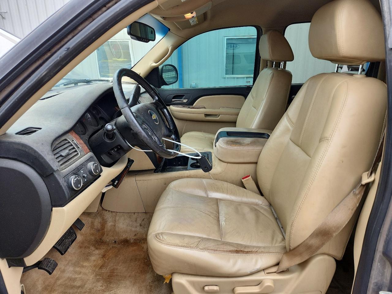 2007 Chevrolet Suburban K1500 - Image 7