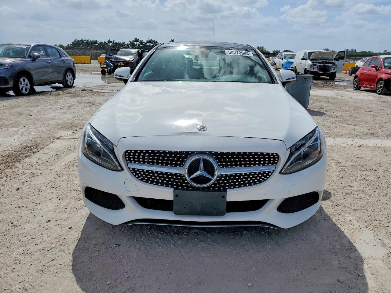 2018 Mercedes-Benz C 300 4Matic - Фото 5