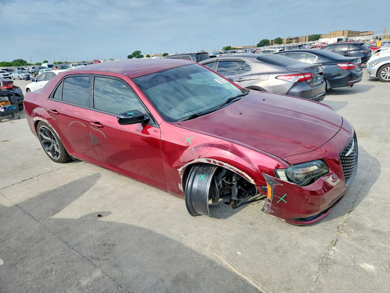 2021 Chrysler 300 Touring - Image 4