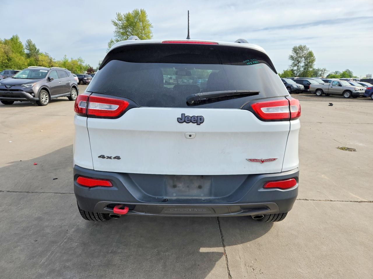 2017 Jeep Cherokee Trailhawk - Image 6