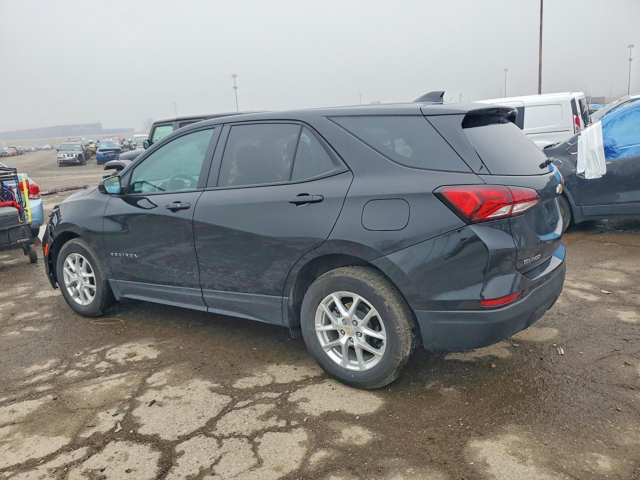 2024 Chevrolet Equinox Ls - Image 2