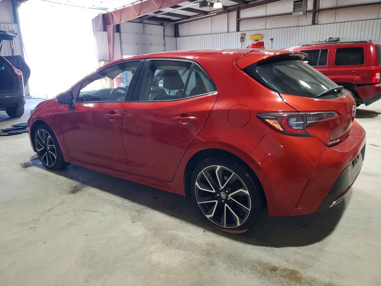 2020 Toyota Corolla Hatchback Xse - Фото 2