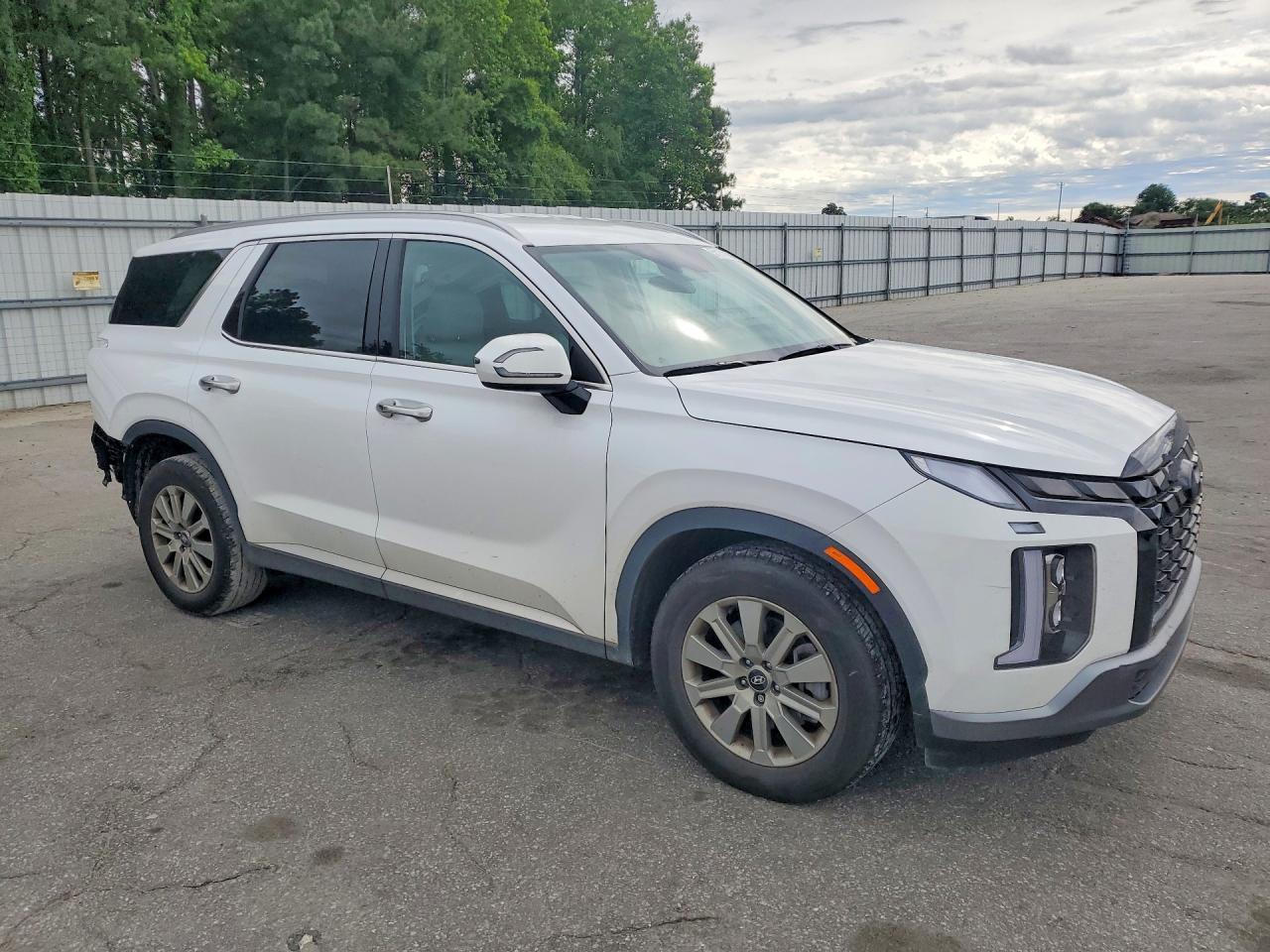 2025 Hyundai Palisade Sel - Image 4
