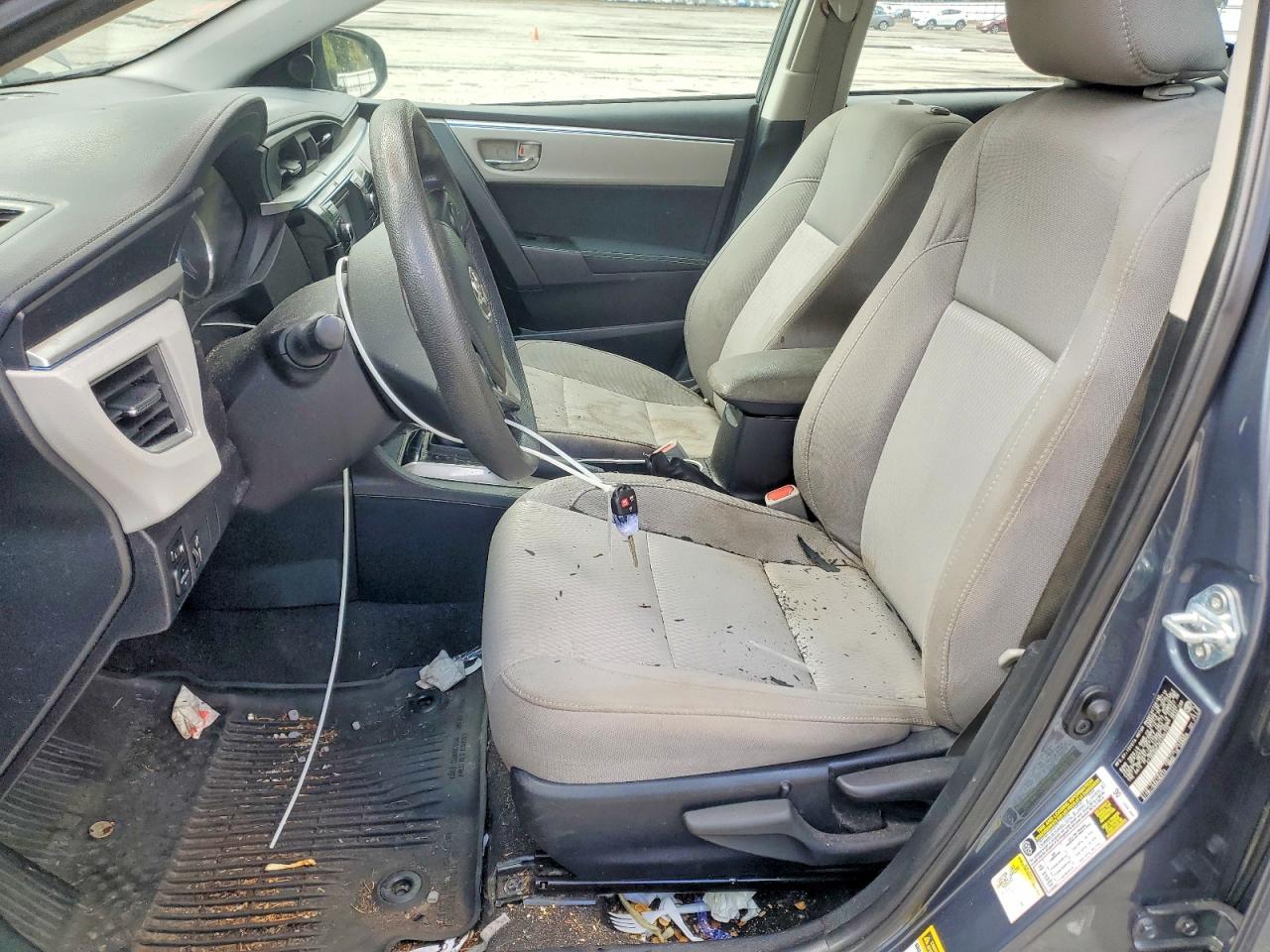 2014 Toyota Corolla Le - Фото 7