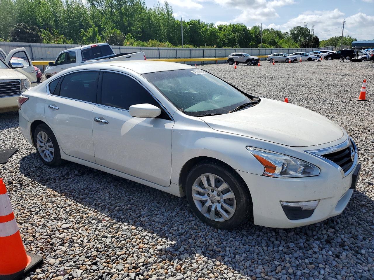 2014 Nissan Altima - Фото 4