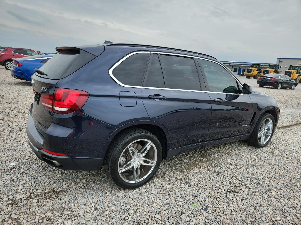 2016 BMW X5 xDrive50I - Фото 3