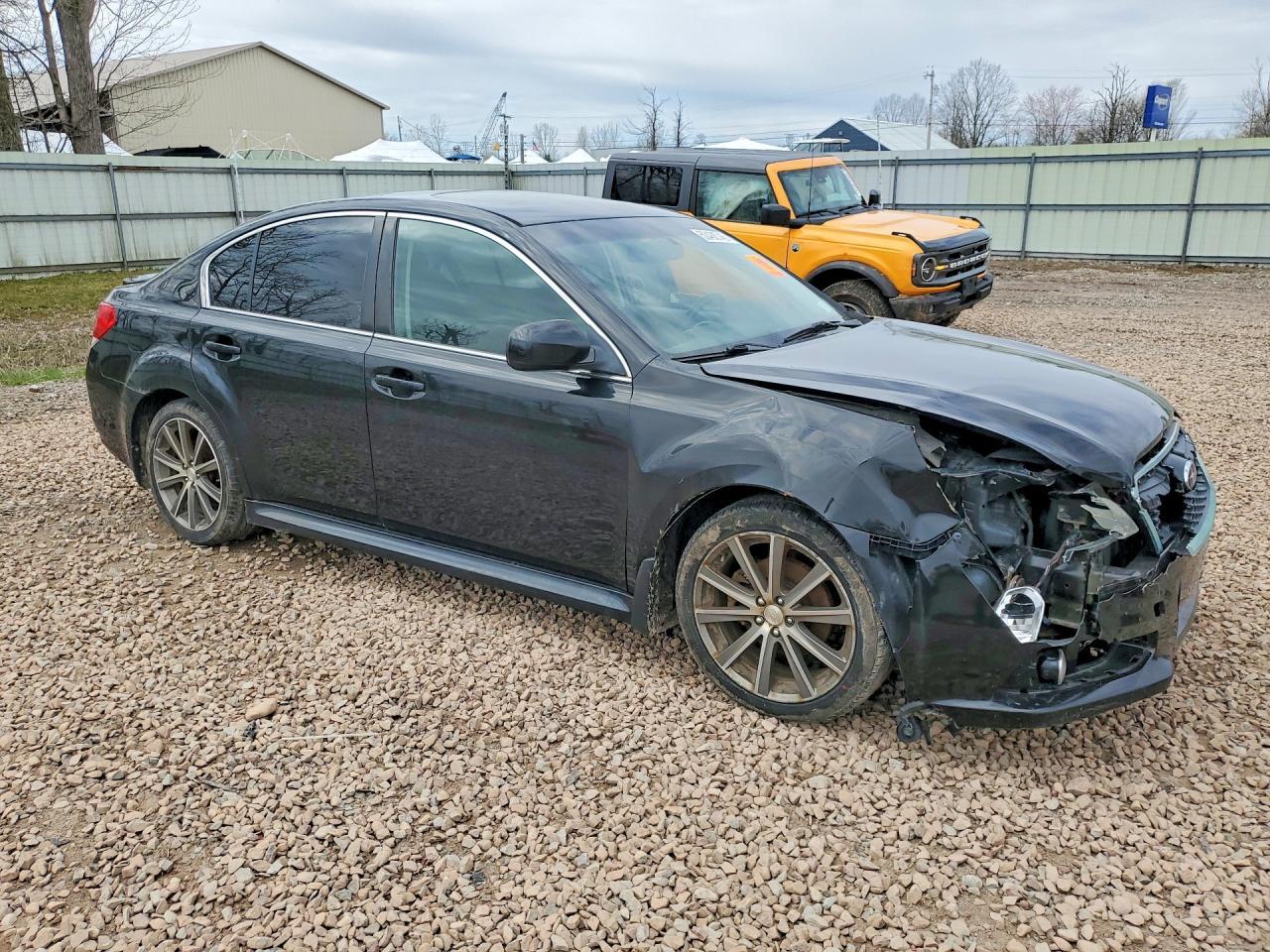 2013 Subaru Legacy 2.5I Premium - Фото 4