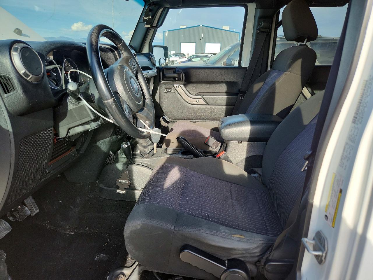 2012 Jeep Wrangler Unlimited Sport - Фото 7