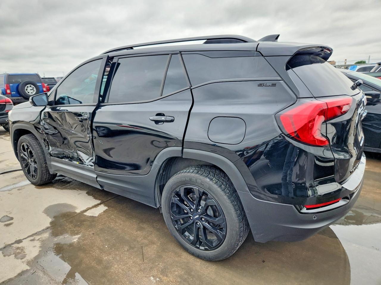 2020 GMC Terrain Sle - Image 2