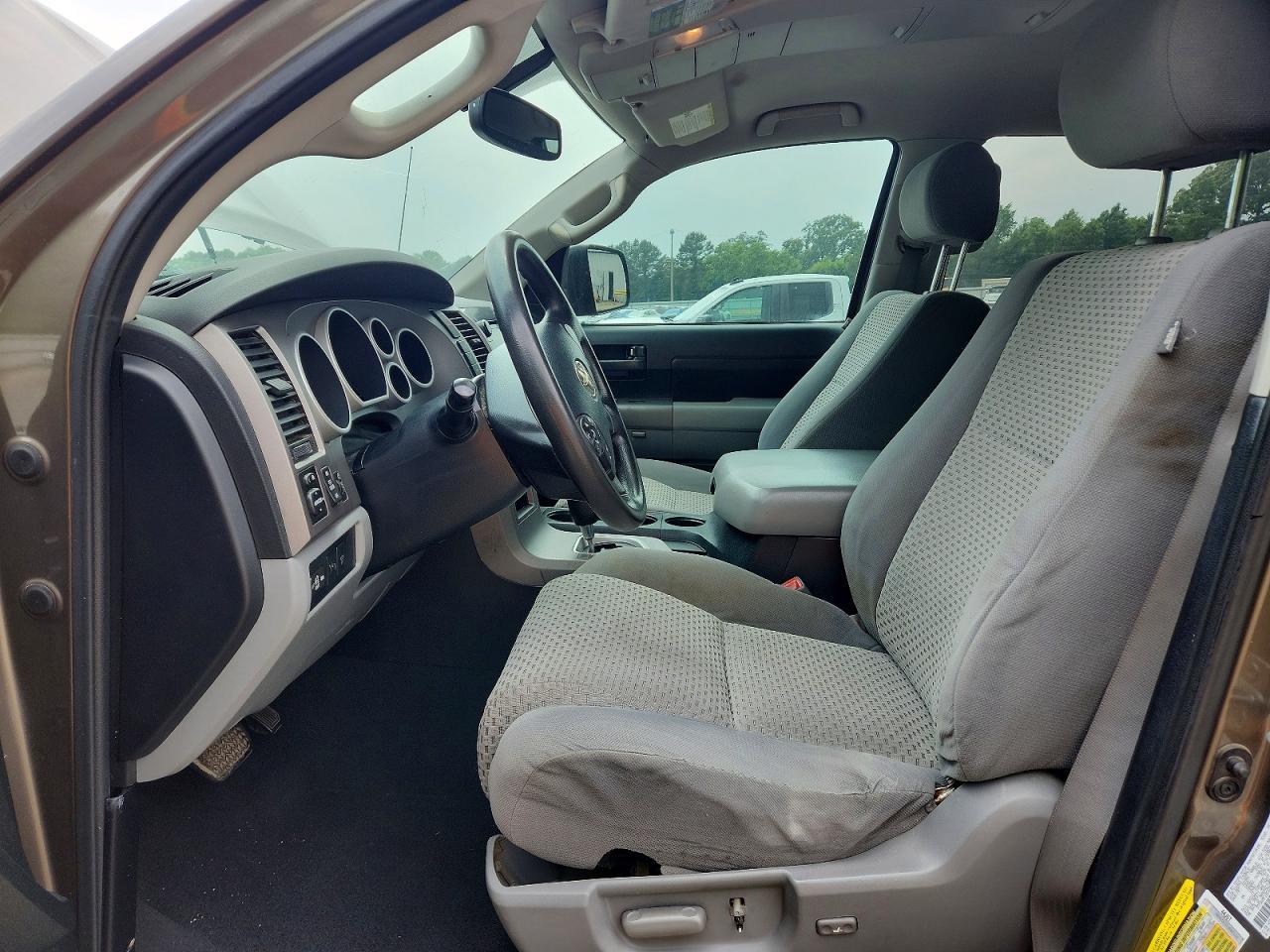 2012 Toyota Tundra Crewmax Sr5 - Image 7